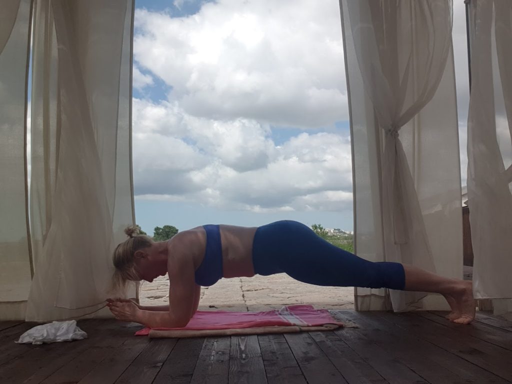 plank for menopause weight gain
